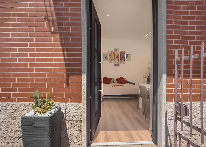 Petra's Lovely House Apartman