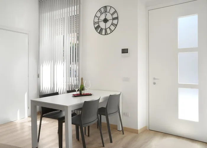 Petra's Lovely House *